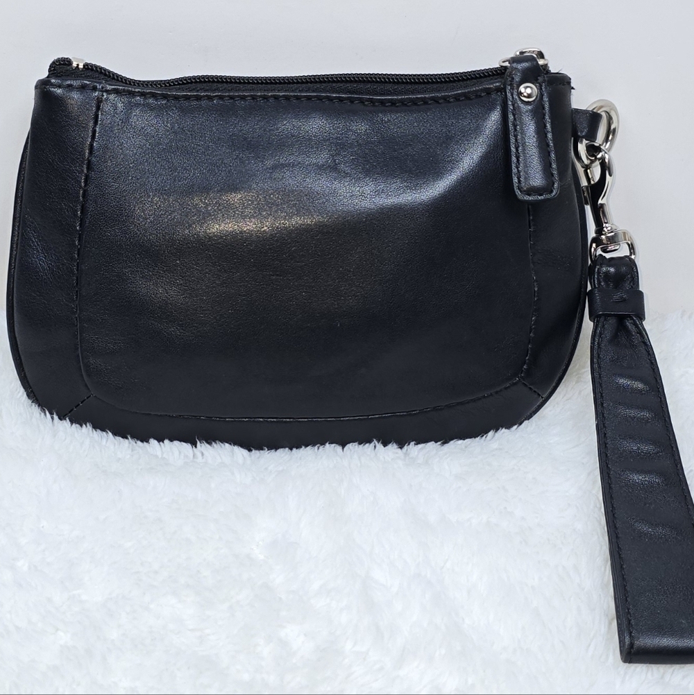 Vintage Coach Ashley Black Leather Zipper Closure Wristlet Coin Wallet - Picture 2 of 11